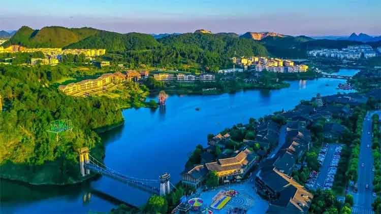 丹寨萬(wàn)達(dá)小鎮(zhèn)