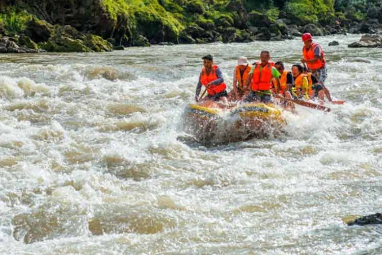 中華第一漂——馬嶺河峽谷漂流