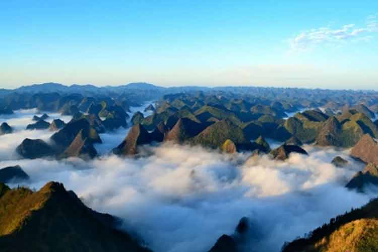 冊(cè)亨冗峰坪自然風(fēng)景名勝區(qū)