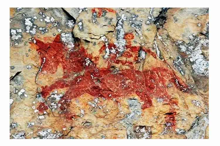 關(guān)嶺古夜郎馬馬崖壁畫