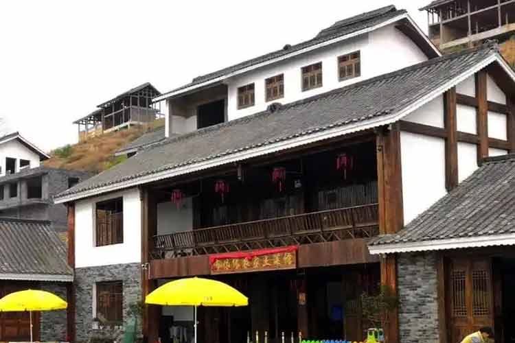 惠水好花紅音樂小鎮(zhèn)