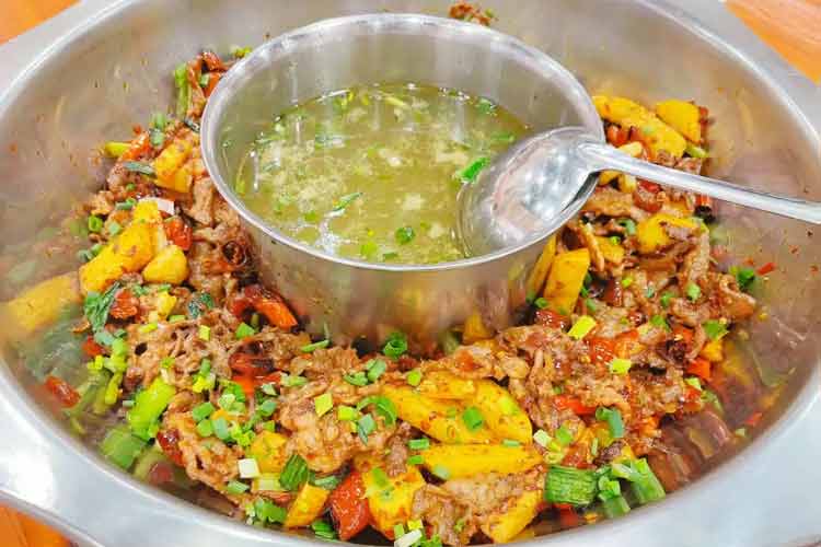 盤縣銅鍋干鍋牛肉