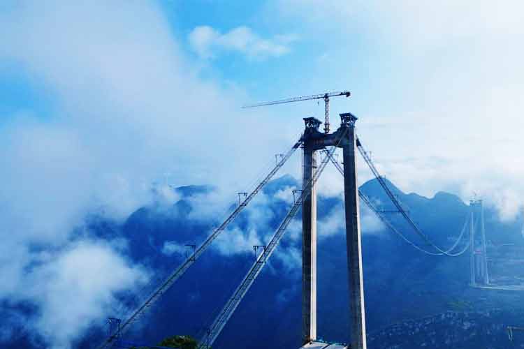 花江峽谷大橋貓道