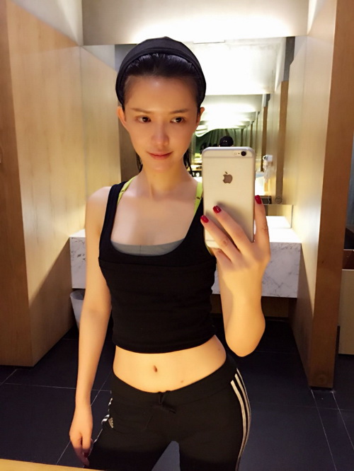 班嘉佳性感寫真