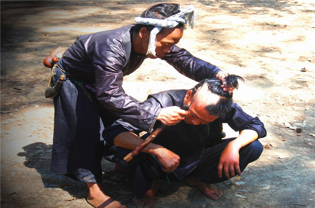 中國最后一個槍手部落--岜沙苗寨