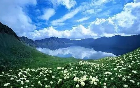 中國(guó)最美十大“勾魂”景色